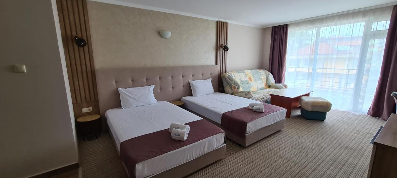 Mirana Family Hotel Burgas Екстер'єр фото