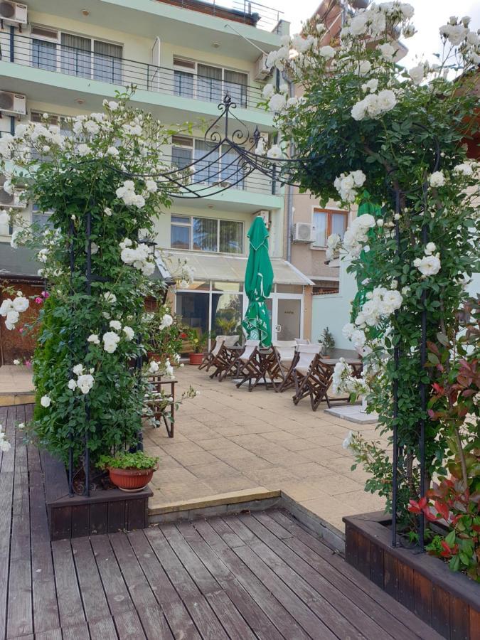 Mirana Family Hotel Burgas Екстер'єр фото